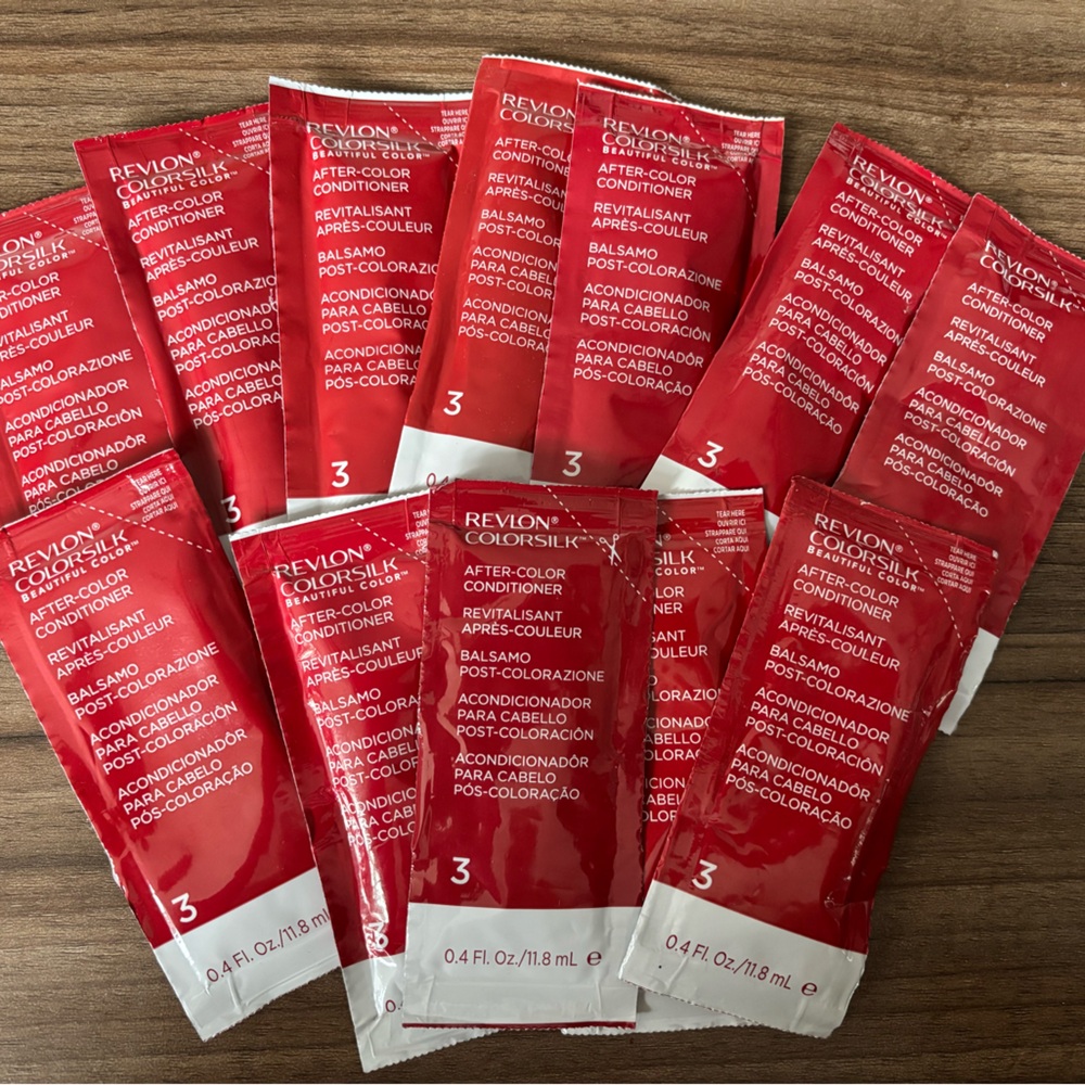 Revlon Colorsilk After-Color Conditioner Packets (12)